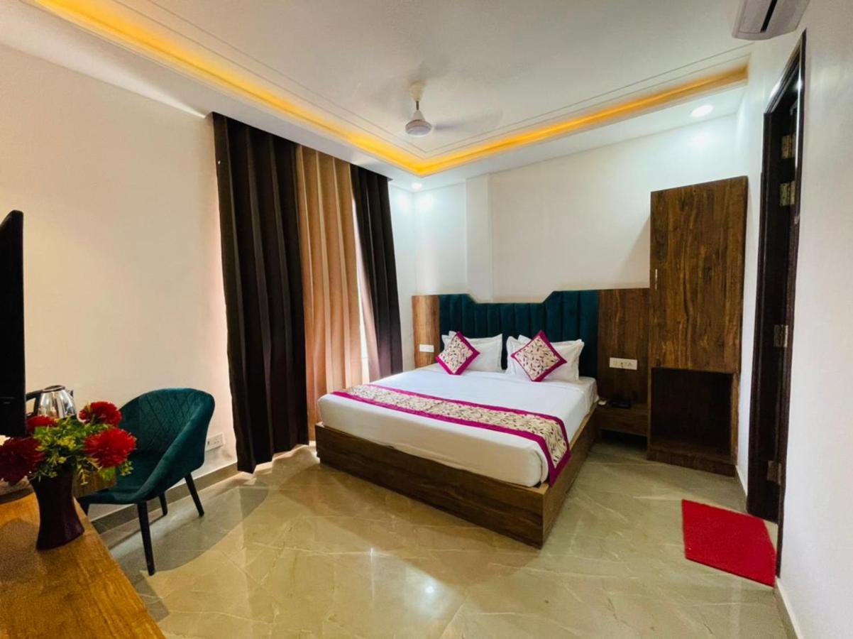 Hotel Dream Town By Cozy Hotels & Resorts Amritsar Exterior foto