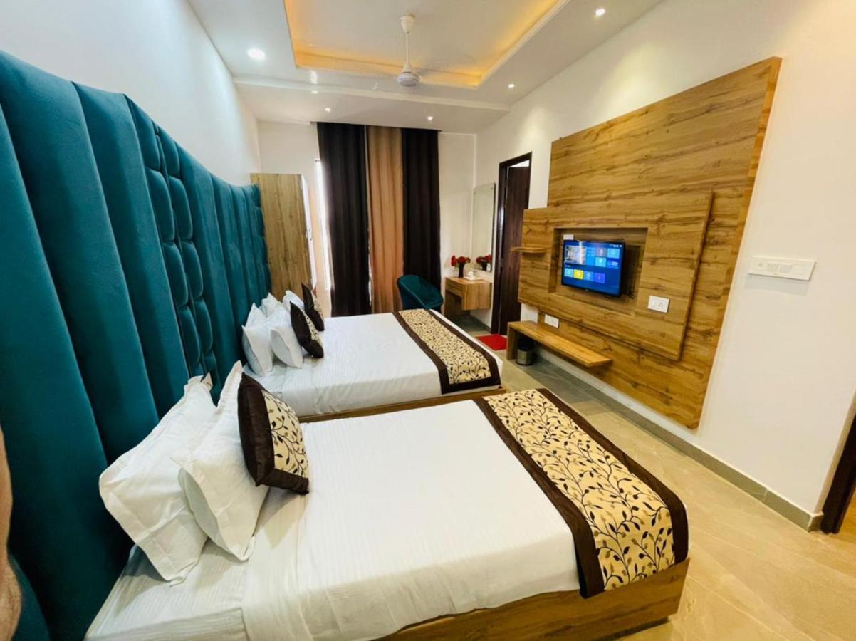 Hotel Dream Town By Cozy Hotels & Resorts Amritsar Exterior foto