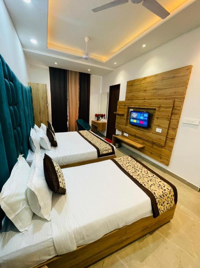 Hotel Dream Town By Cozy Hotels & Resorts Amritsar Exterior foto